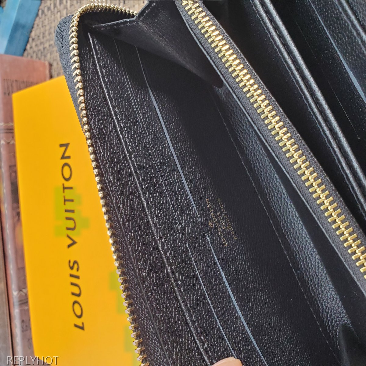 루이비통 지갑 M60017