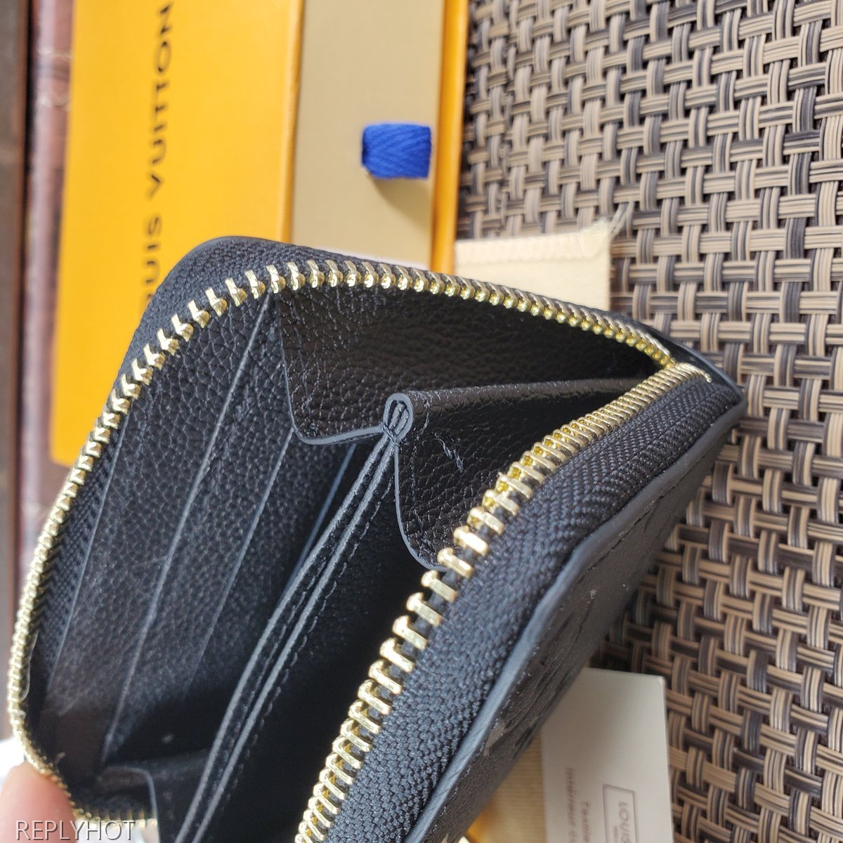 루이비통 지갑 M60067