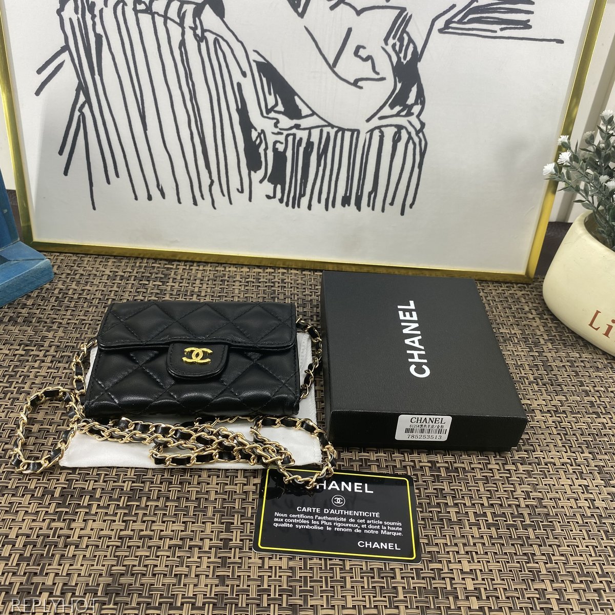 샤넬 램스킨 금장 지갑 6125