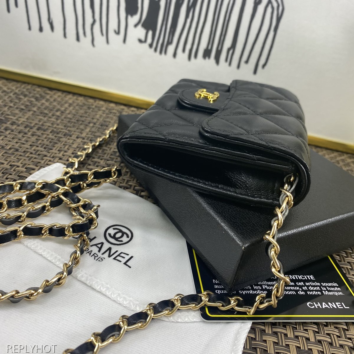 샤넬 램스킨 금장 지갑 6125