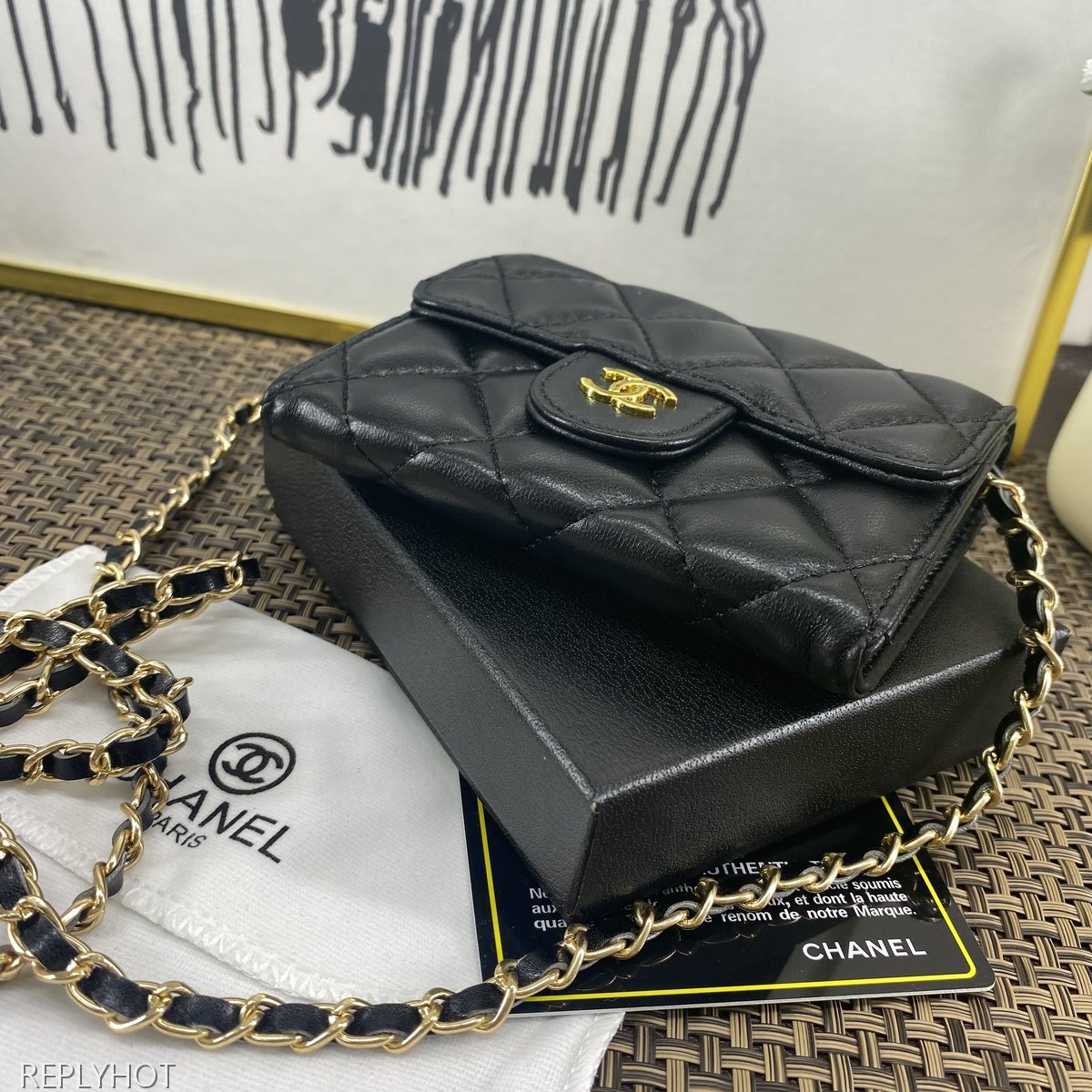 샤넬 램스킨 금장 지갑 6125