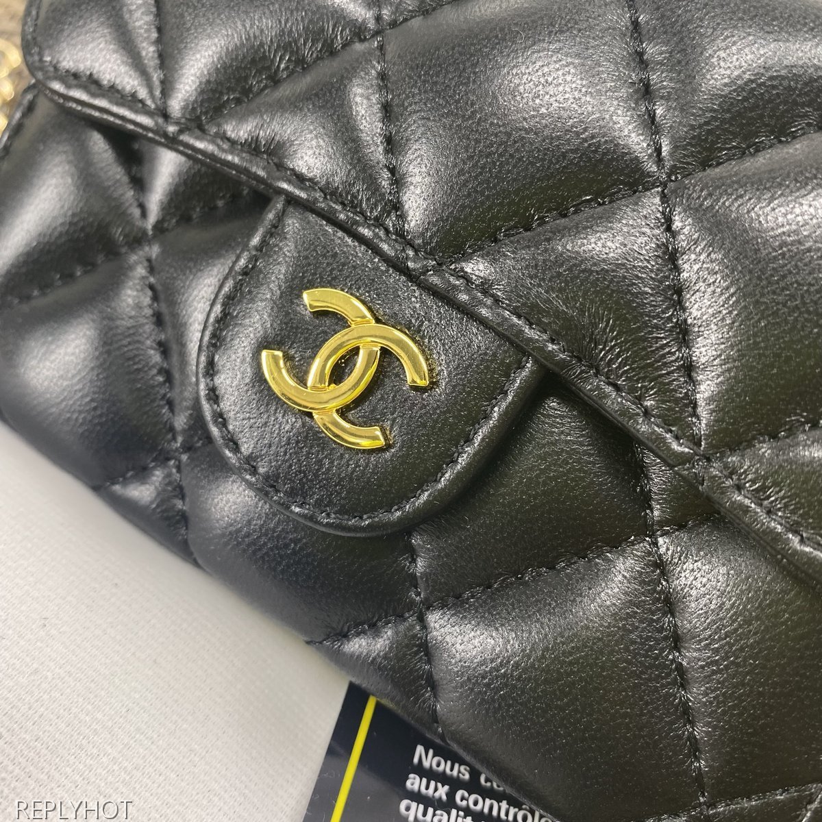 샤넬 램스킨 금장 지갑 6125