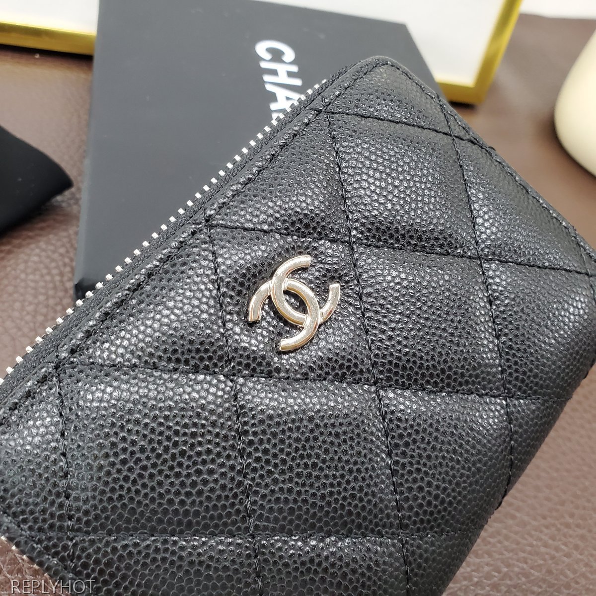 샤넬 캐비어 블랙 은장 지갑 A84511