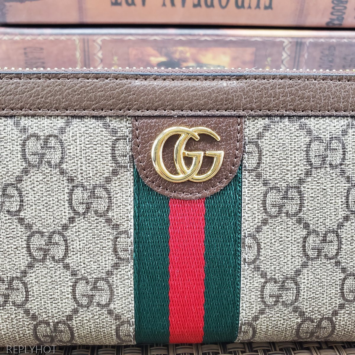 구찌 지갑 523154