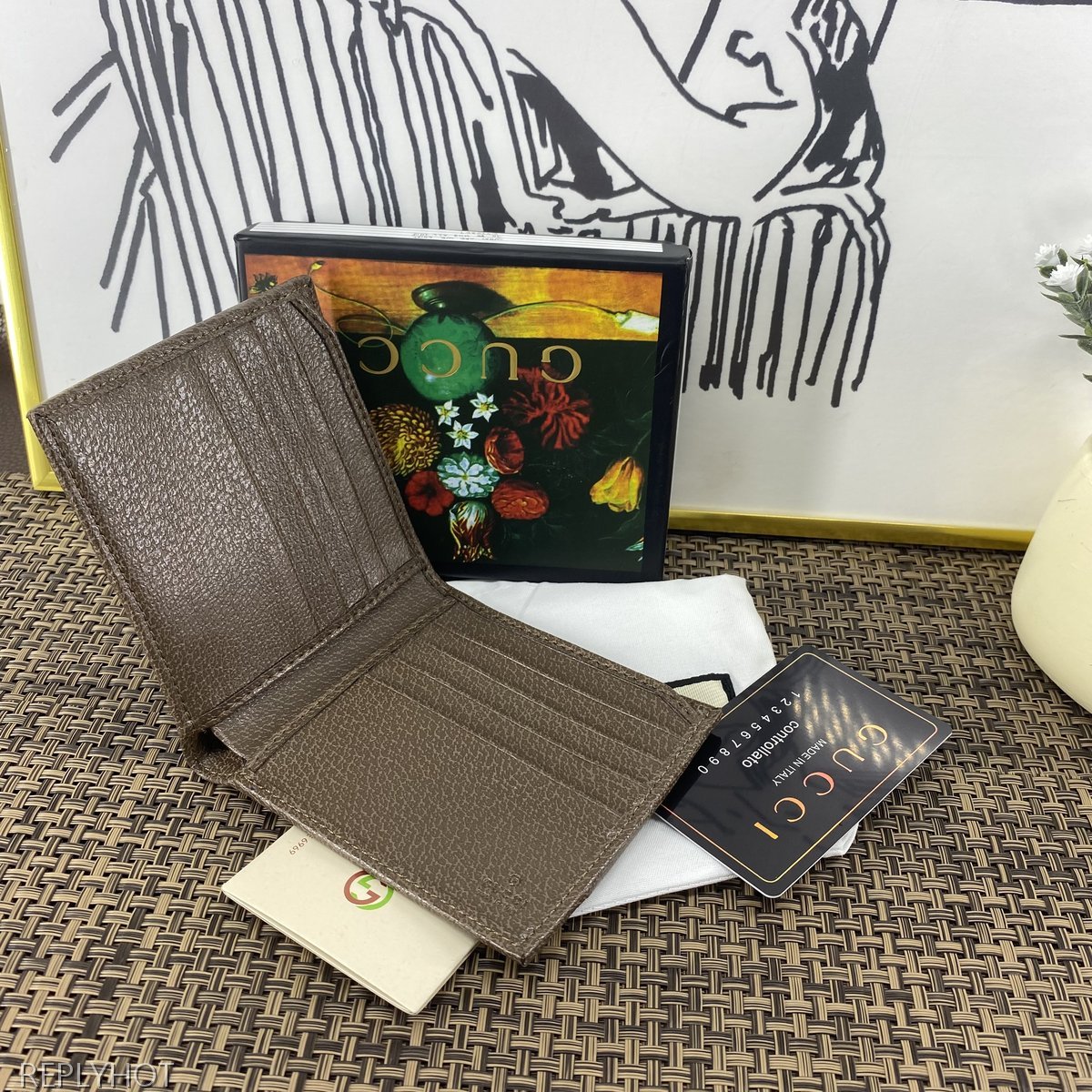 구찌 지갑 597606