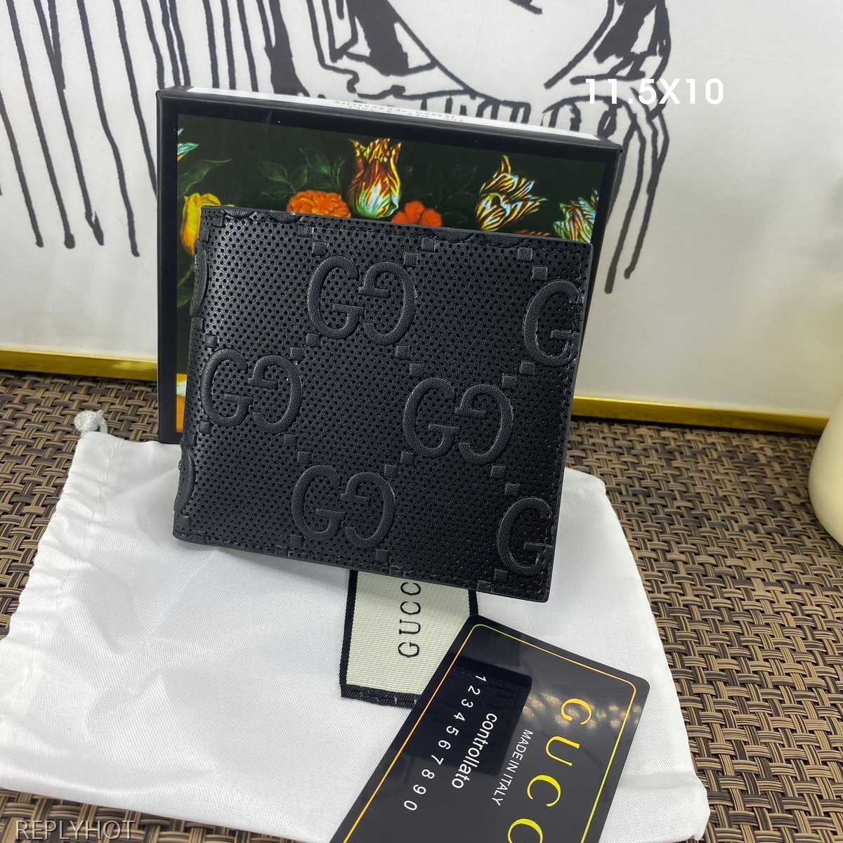 구찌 지갑 625562