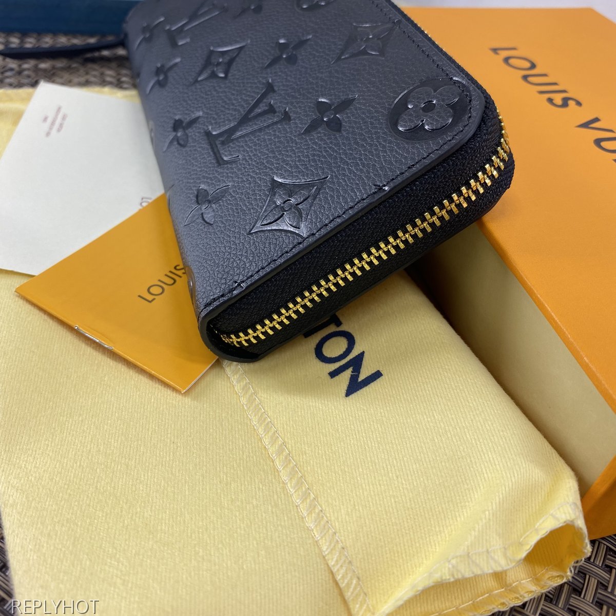 루이비통 지갑 M60171