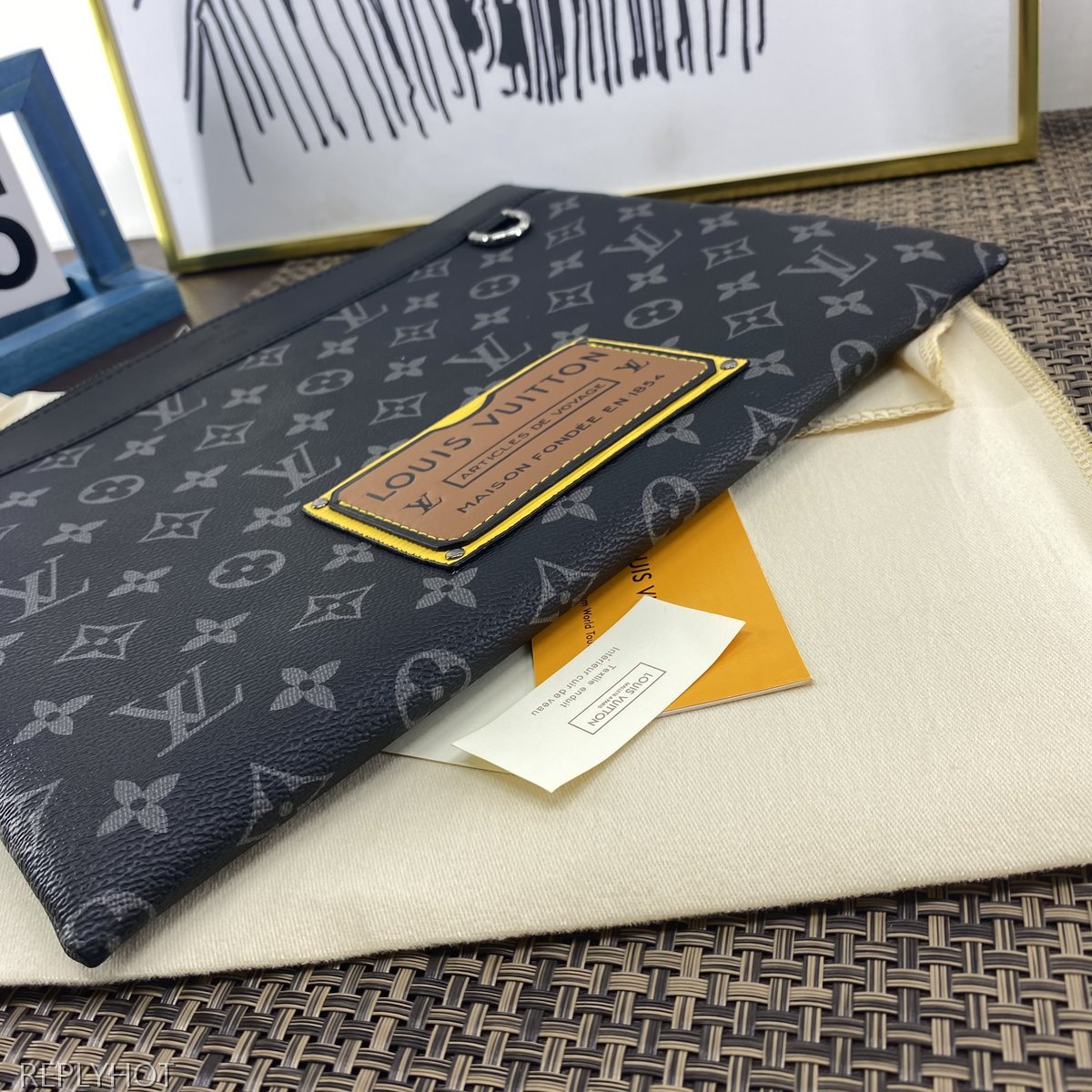루이비통 지갑 M69256