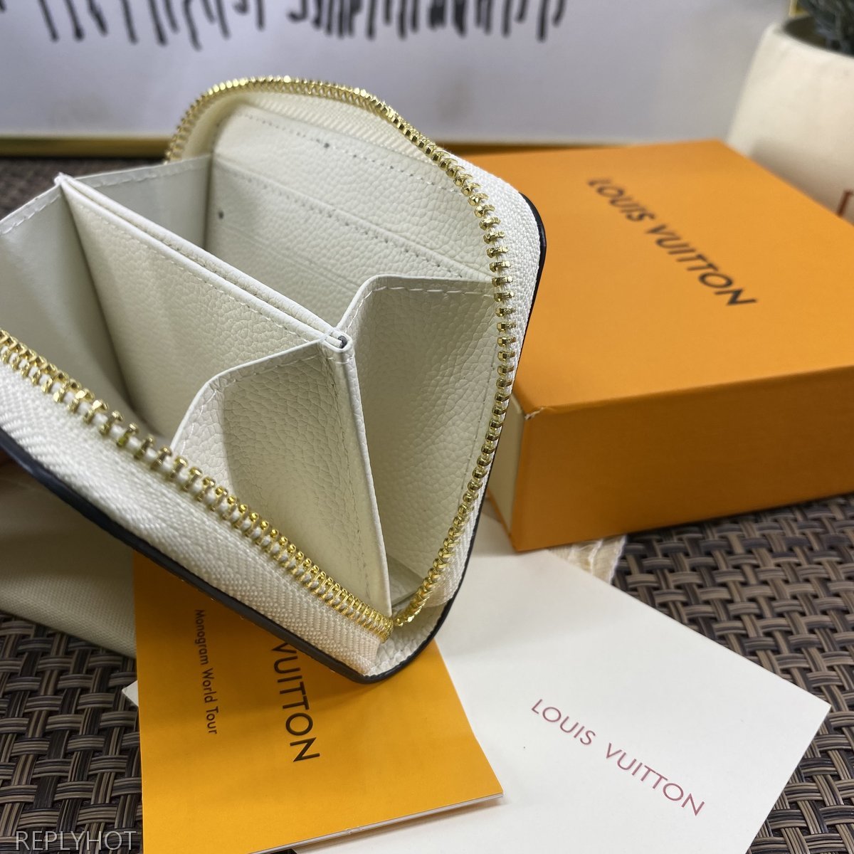 루이비통 지갑 M80408