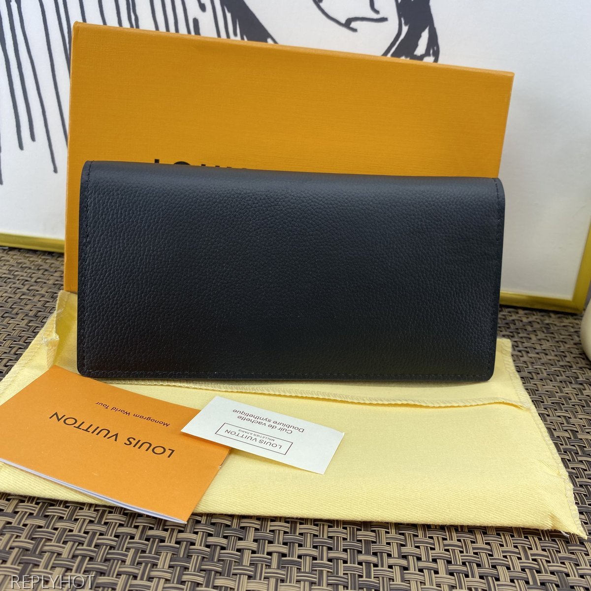 루이비통 지갑 M69880