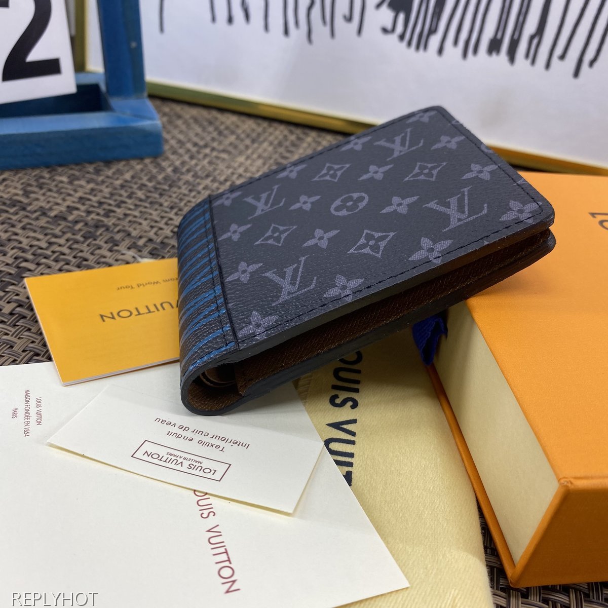 루이비통 지갑 M69745
