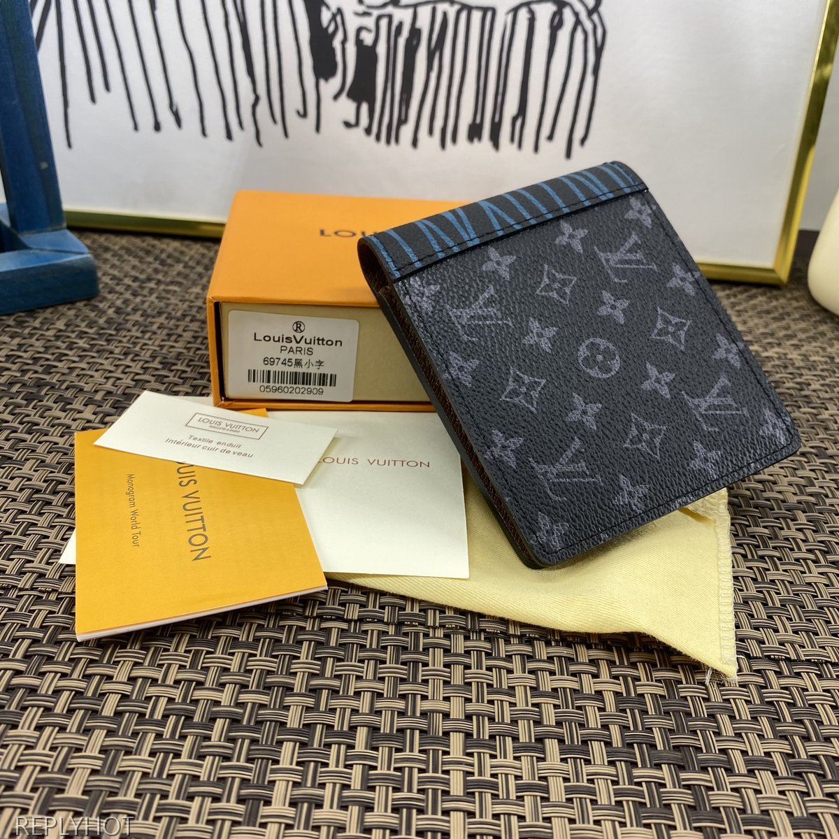 루이비통 지갑 M69745