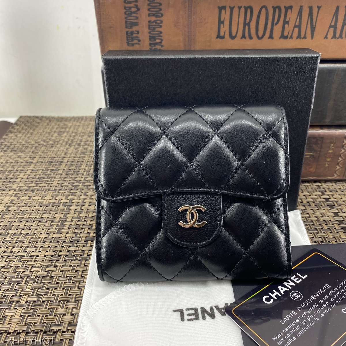 샤넬 램스킨 지갑 0877-5