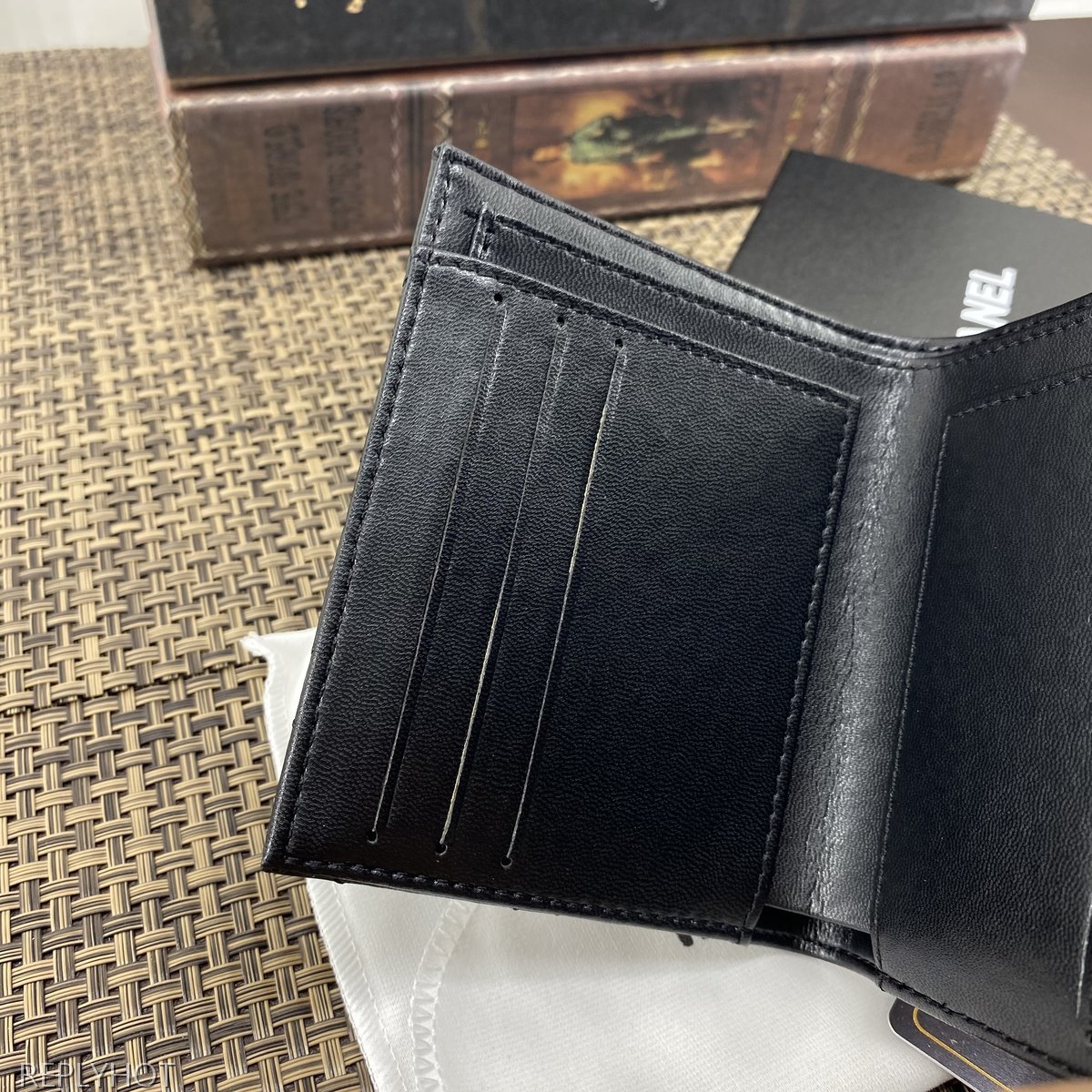 샤넬 램스킨 지갑 0877-5