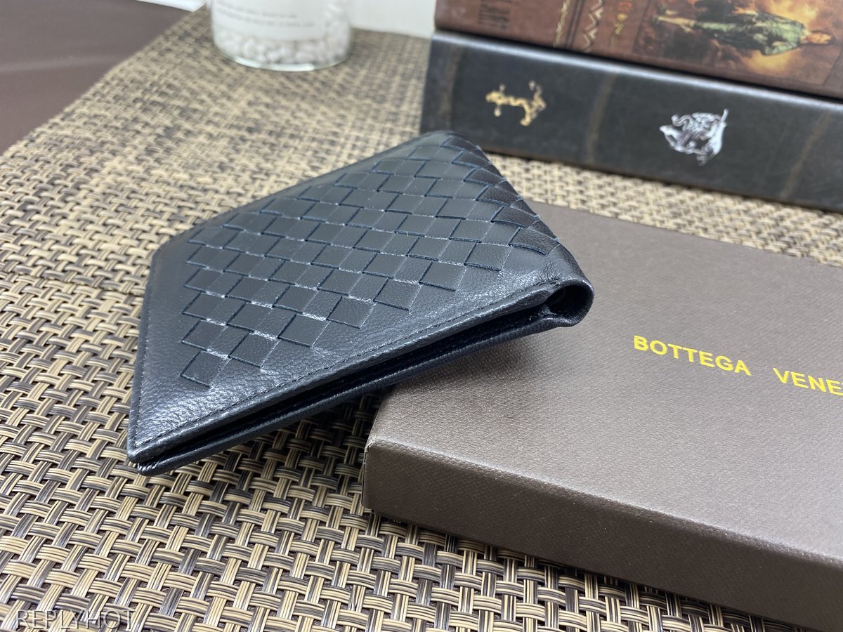 보테가베네타 지갑 1730