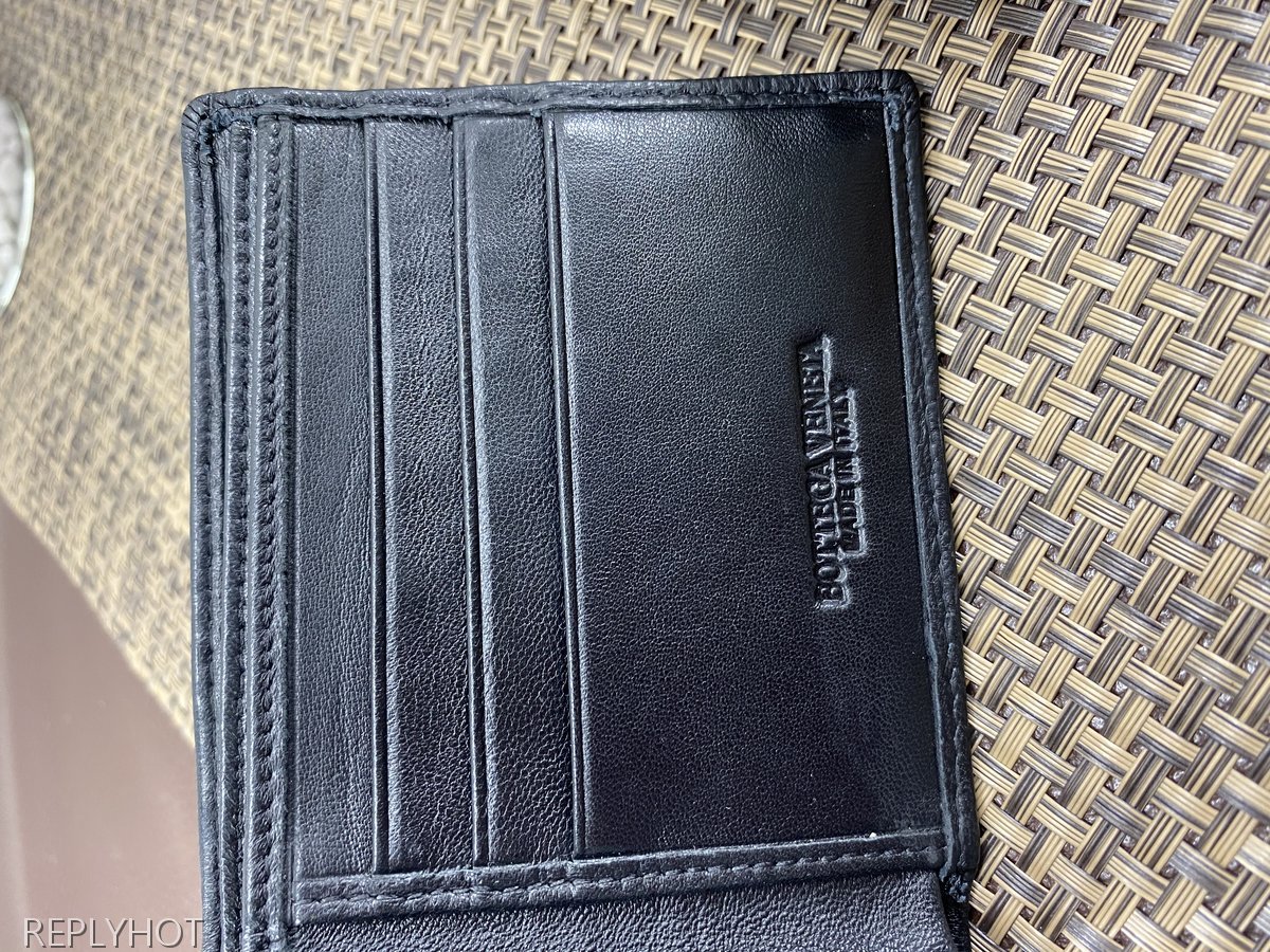 보테가베네타 지갑 1730
