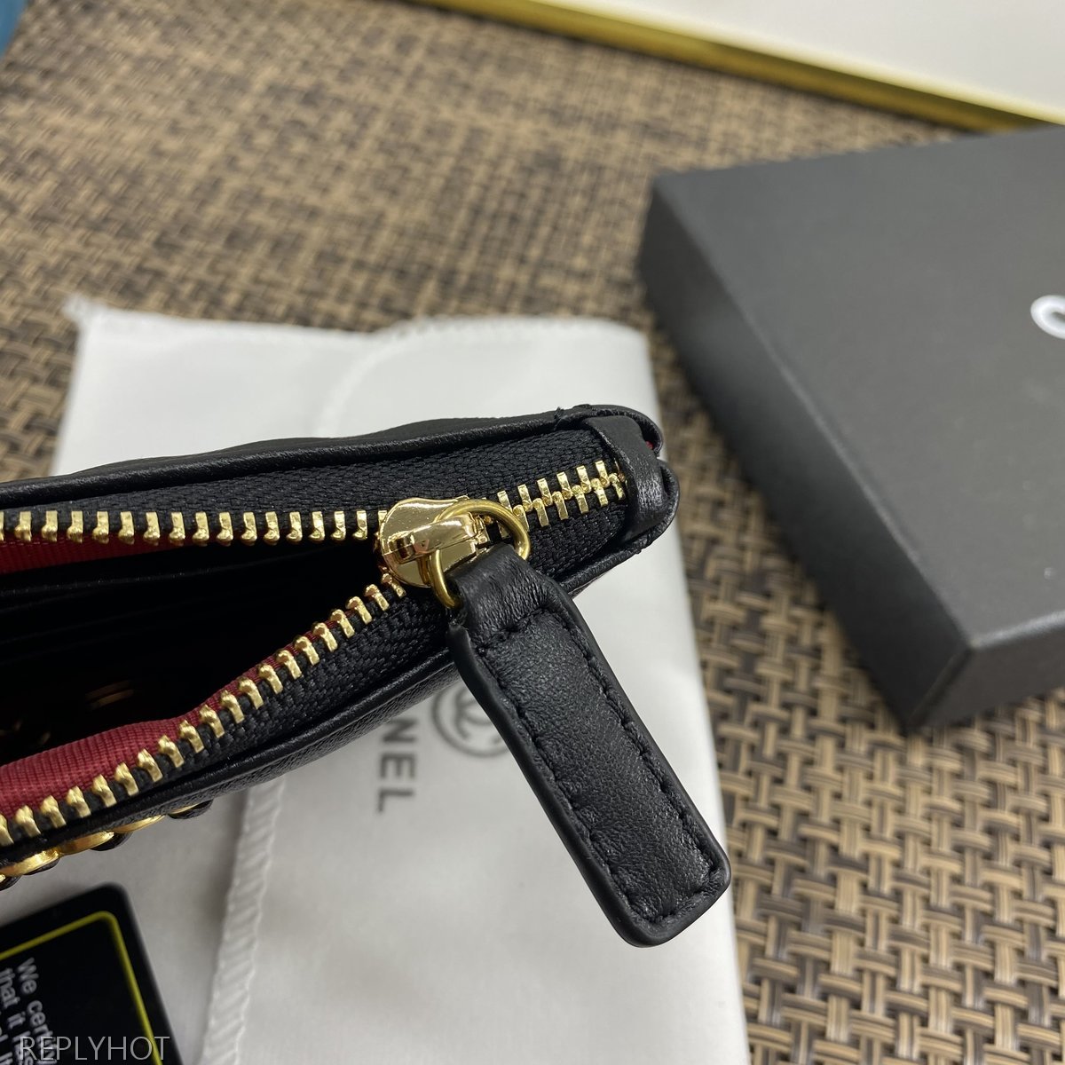 샤넬 램스킨 지갑 860