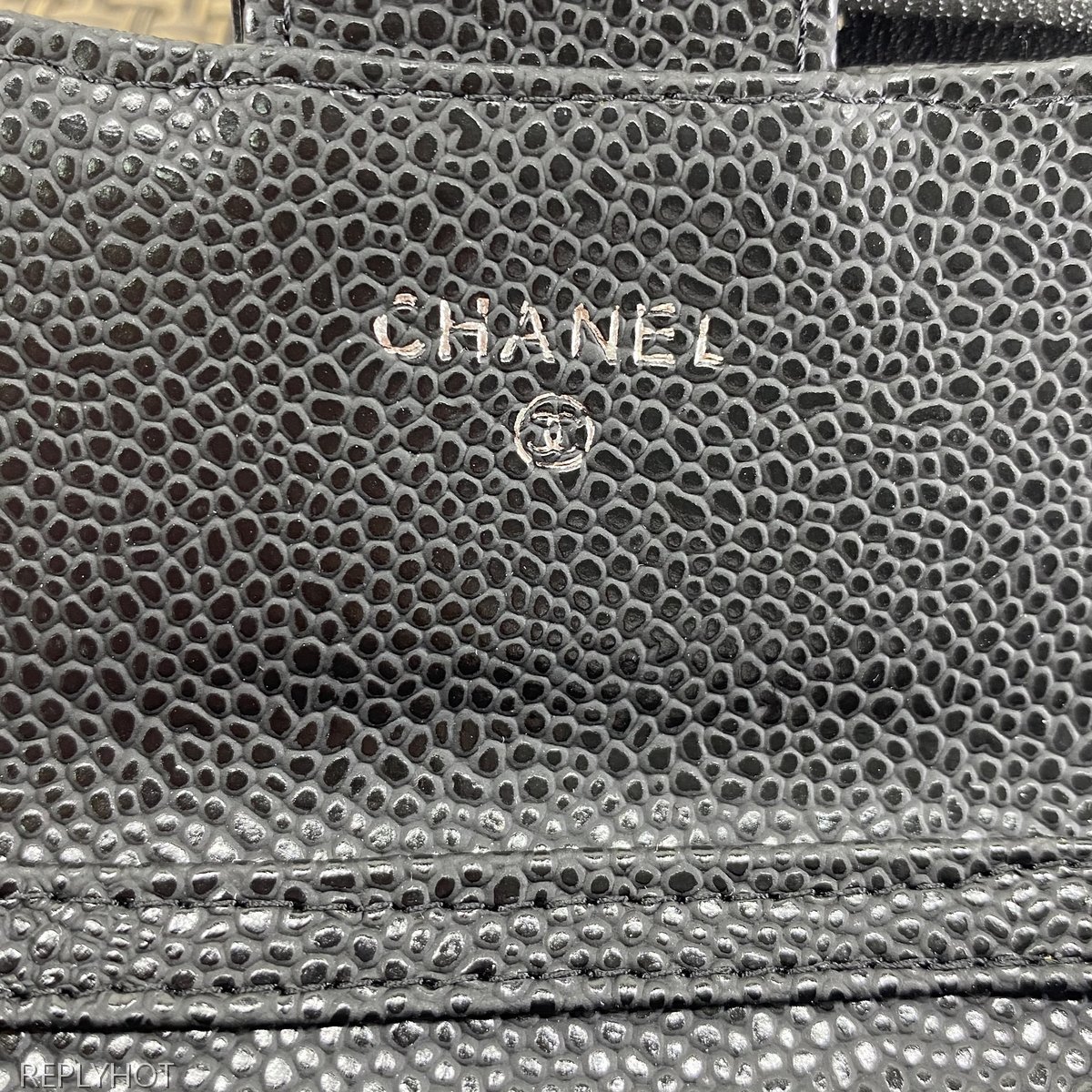 샤넬 카프스킨 지갑 6125