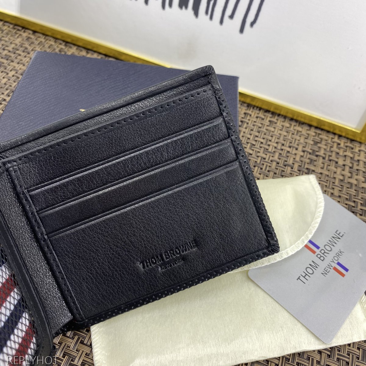 톰브라운 지갑 6603-3