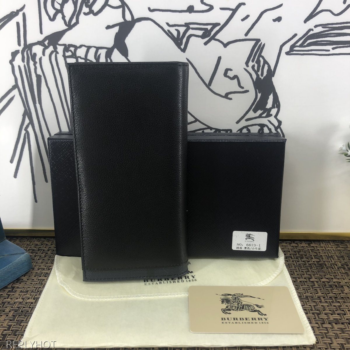 버버리 장지갑 6673-1
