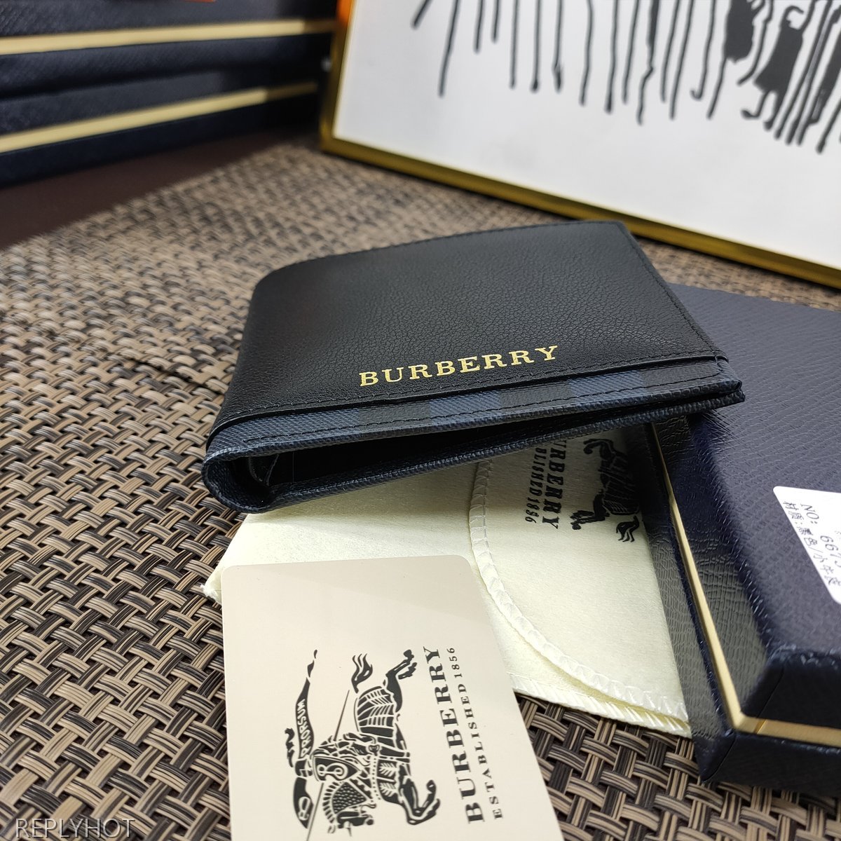 버버리 지갑 6673-3