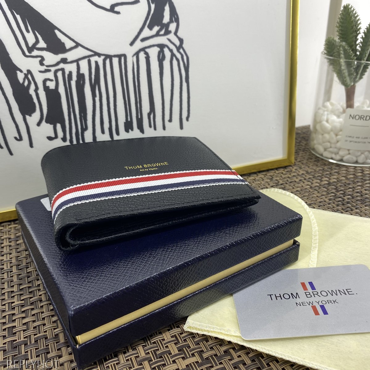 톰브라운 지갑 6709-3