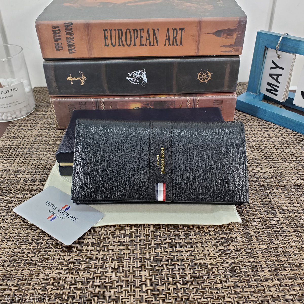 톰브라운 지갑 6710-1