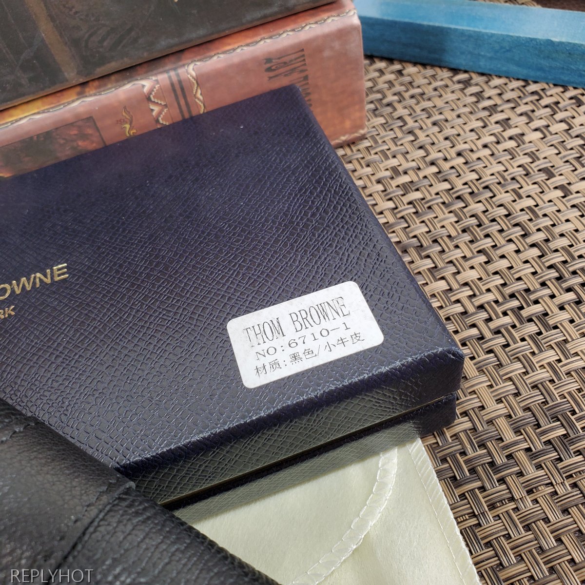 톰브라운 지갑 6710-1