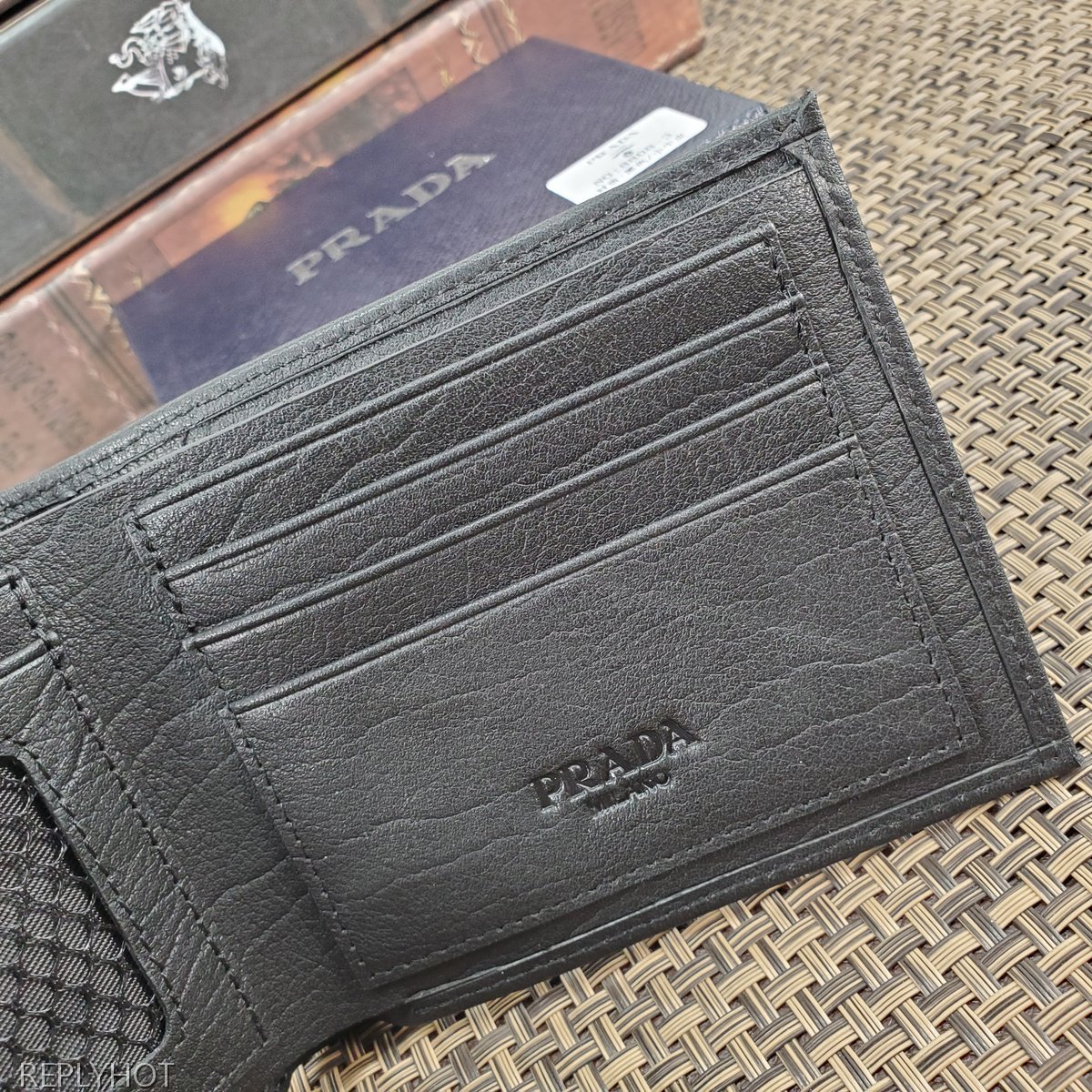 프라다 지갑 8808-3