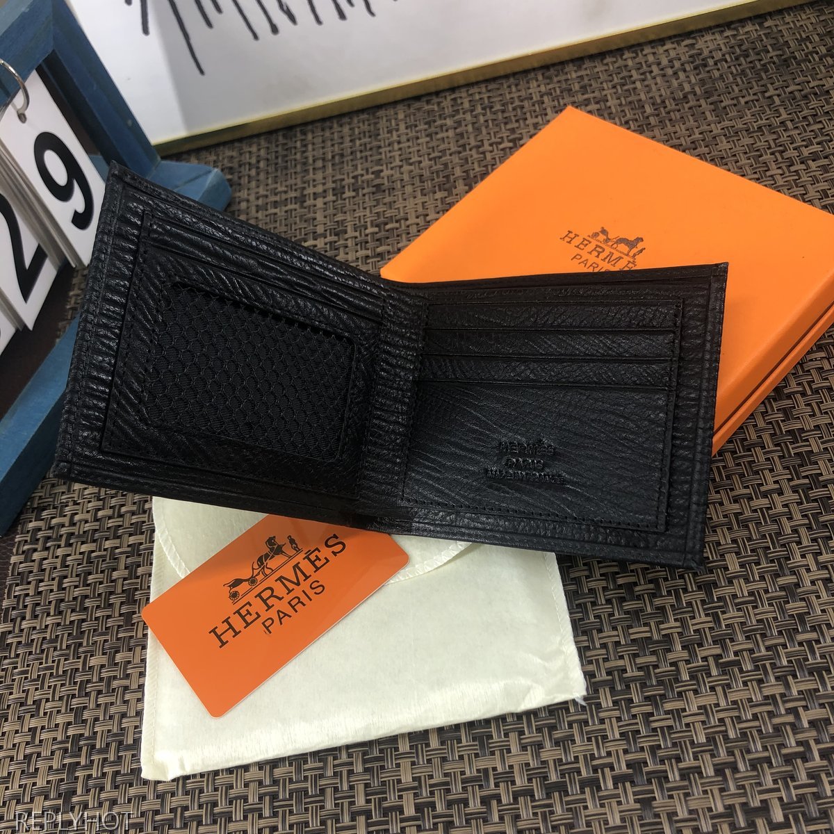 에르메스 지갑 8809-3