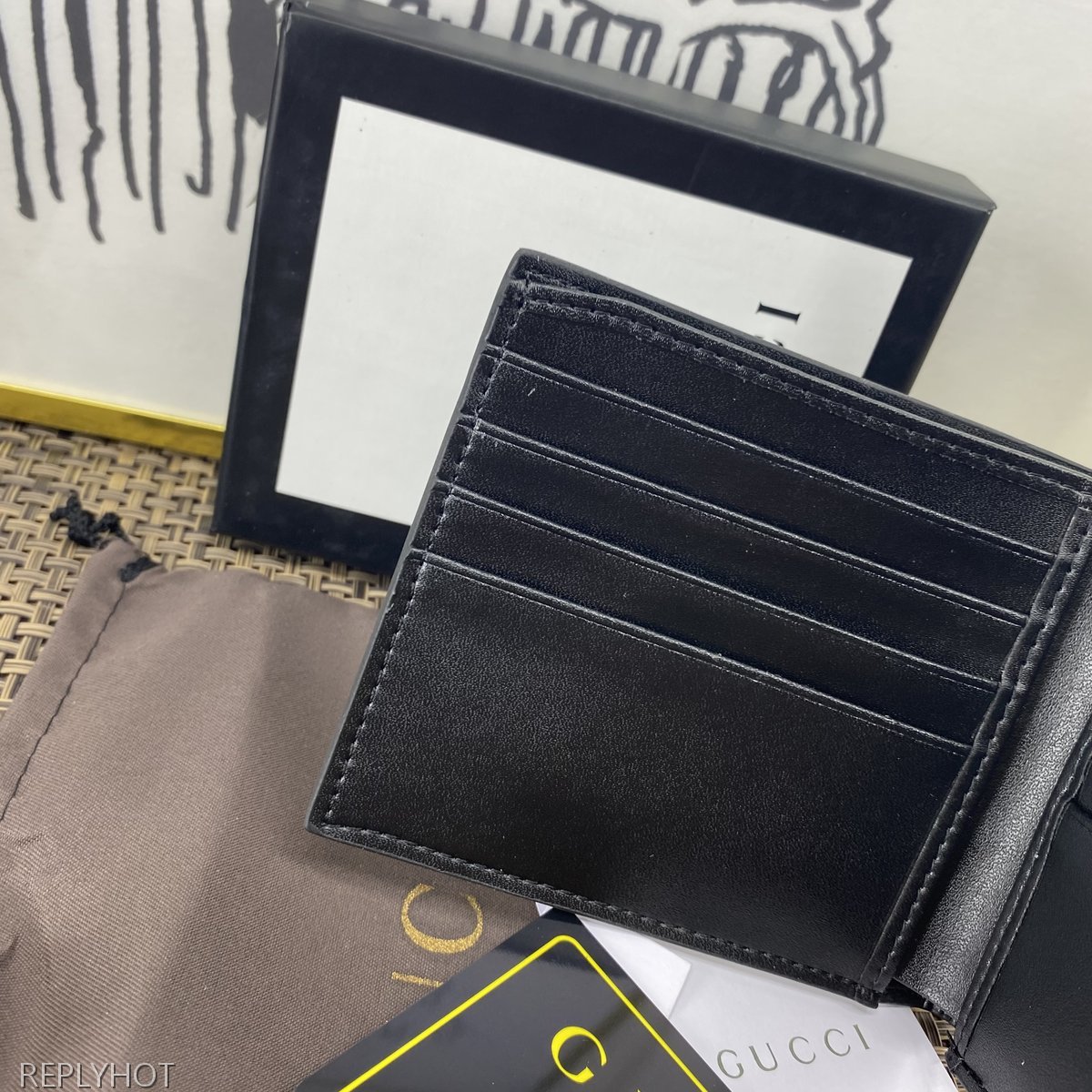 구찌 지갑 508569