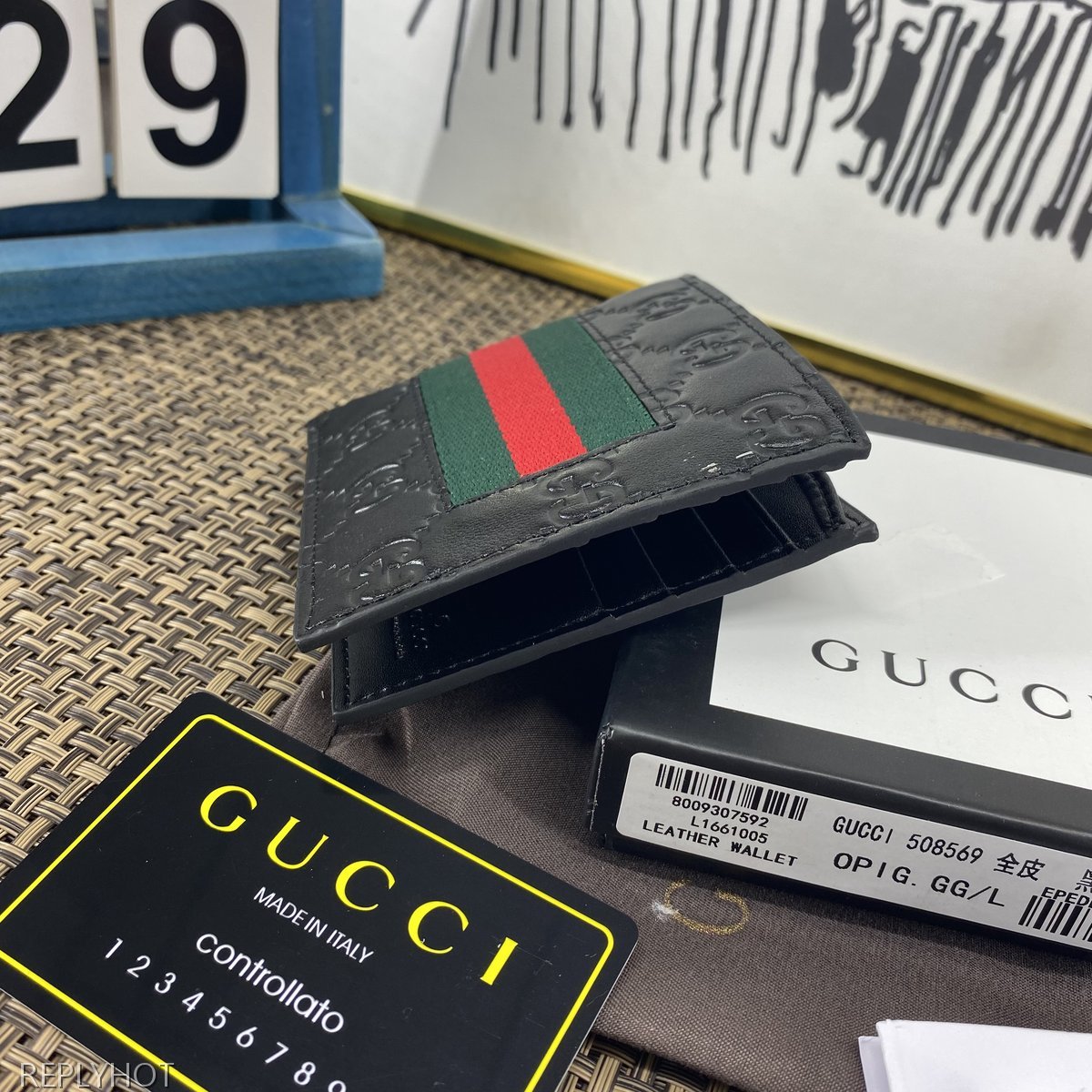 구찌 지갑 508569