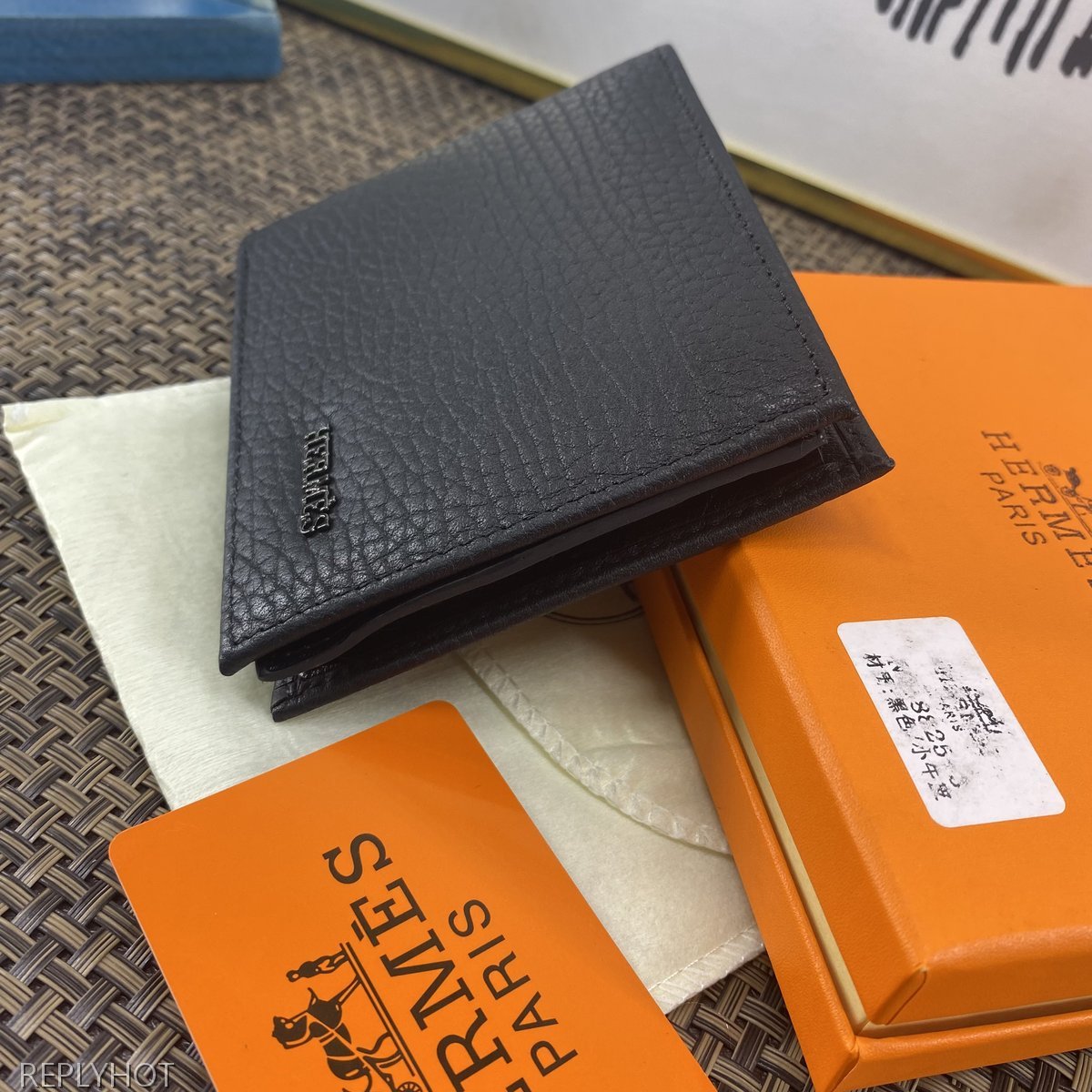 에르메스 지갑 8825-3
