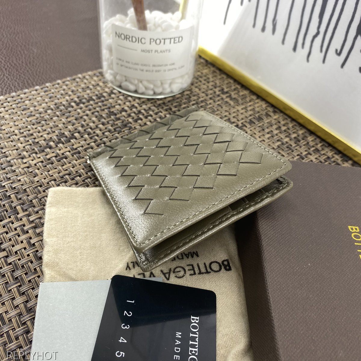 보테가베네타 지갑 그레이-007