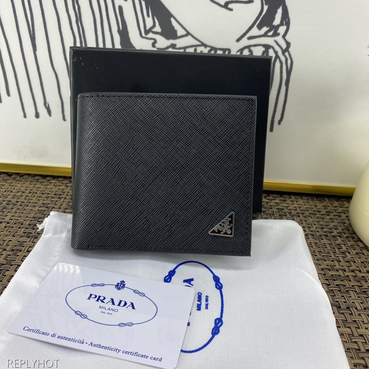 프라다 반지갑-2M0513