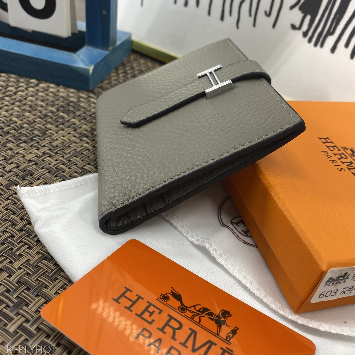 에르메스 지갑 그레이 603