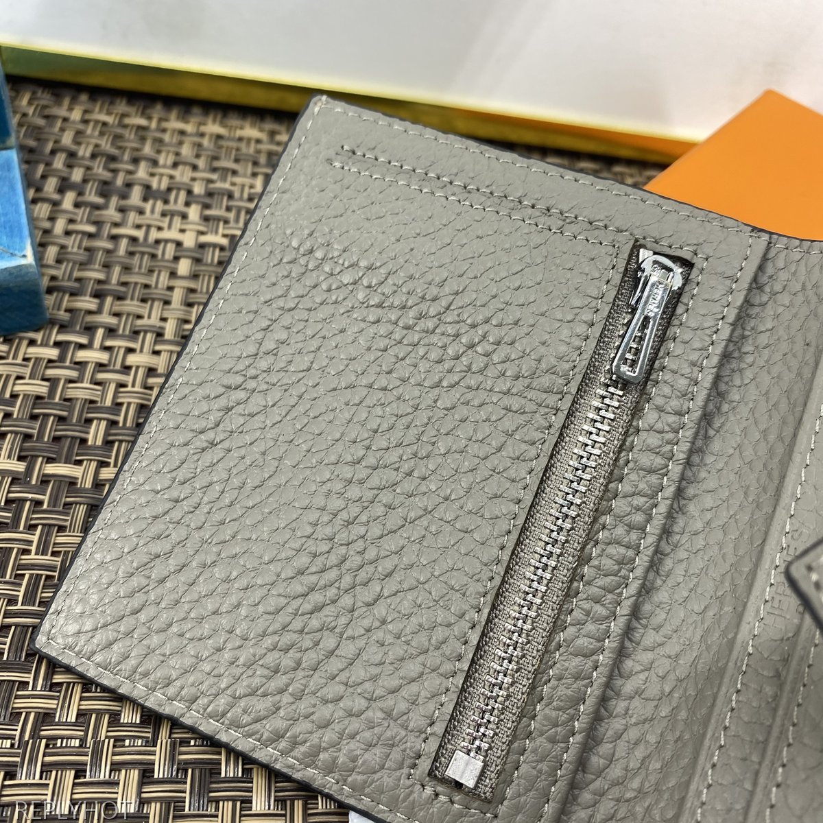 에르메스 지갑 그레이 603