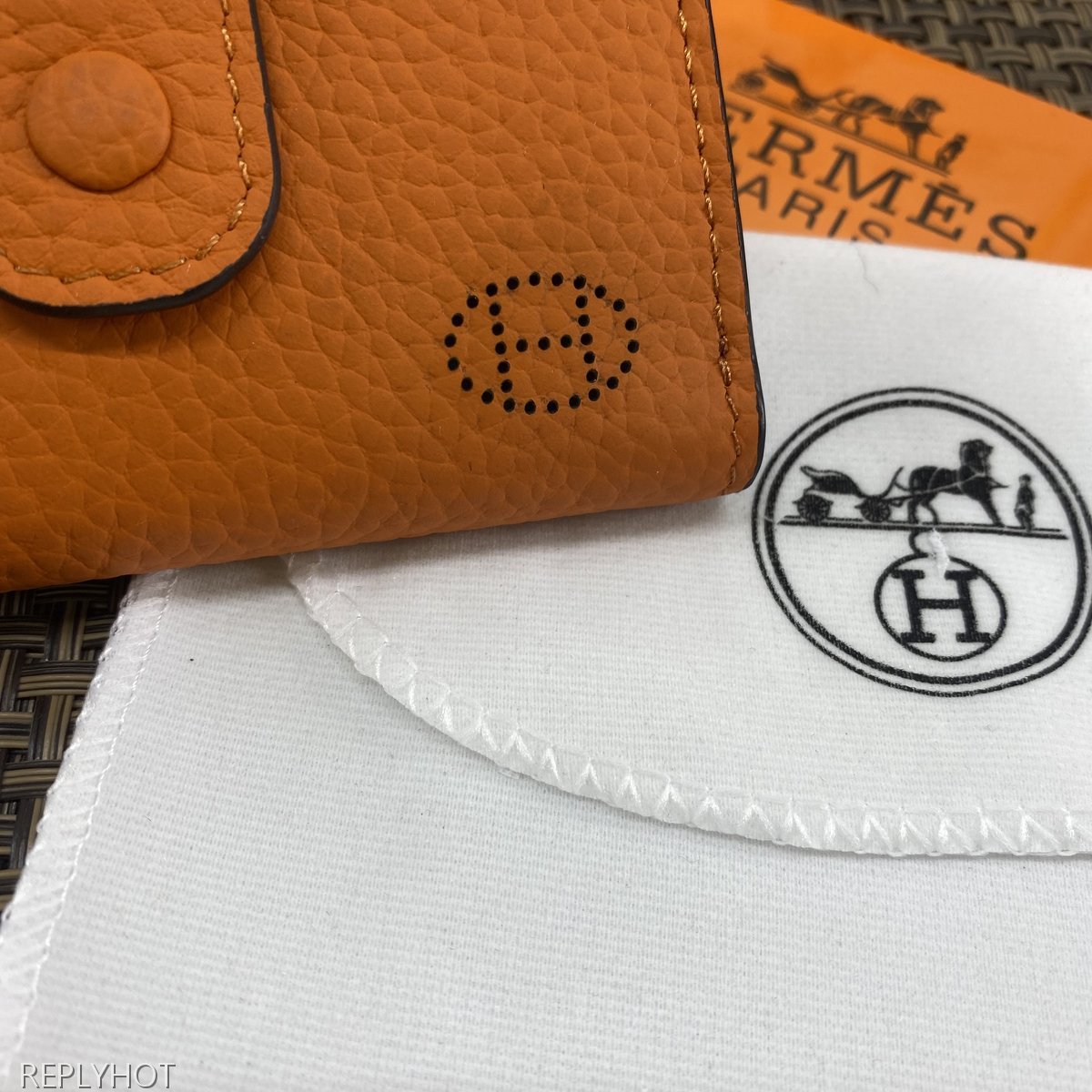 에르메스 지갑 오렌지 604
