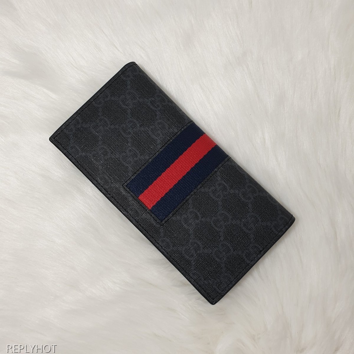 구찌 gg수프림 삼선 장지갑