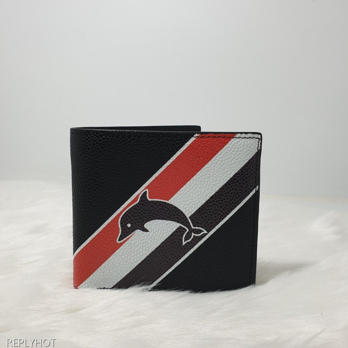 톰브라운 돌고래 반 지갑