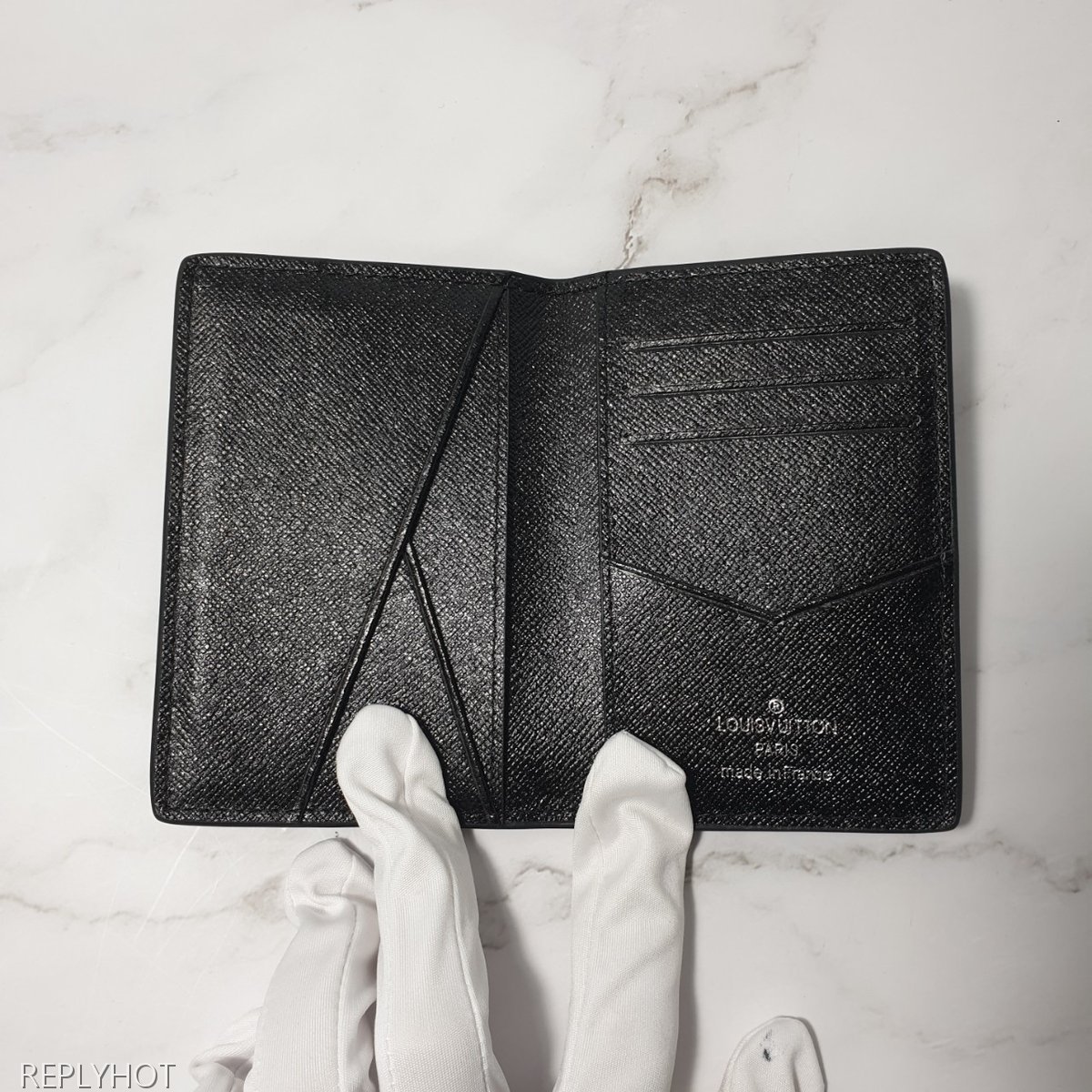 루이비통 흑모노 오거나이저 지갑