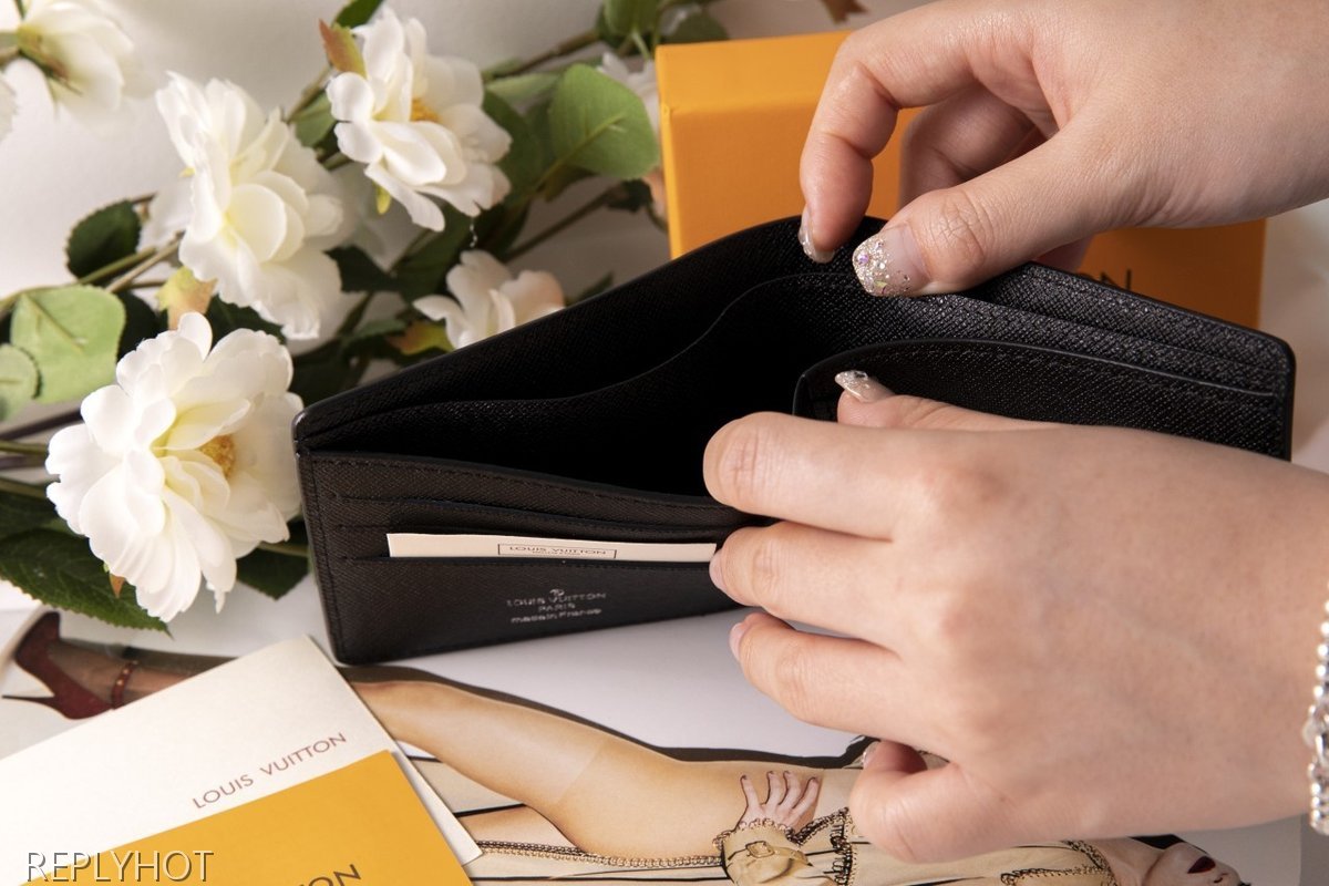 루이비통 다미에 멀티플 반지갑