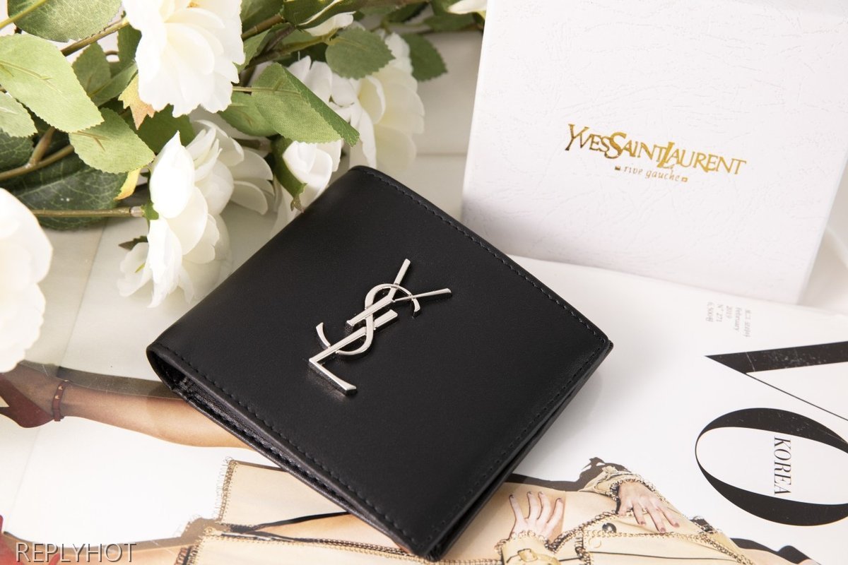 입생로랑 이스트웨스트 모노그램 반지갑