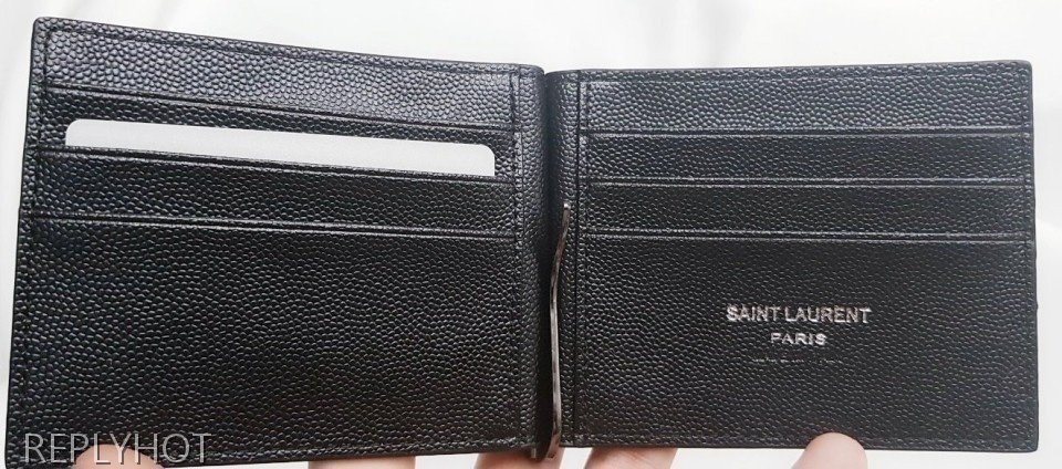 입생로랑 캐비어 반지갑