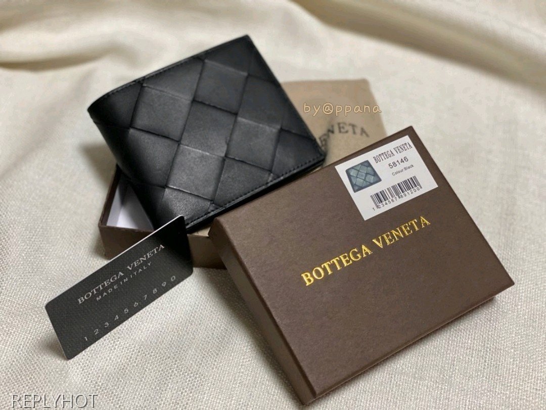 보테가베네타 나파 폴더형 반지갑