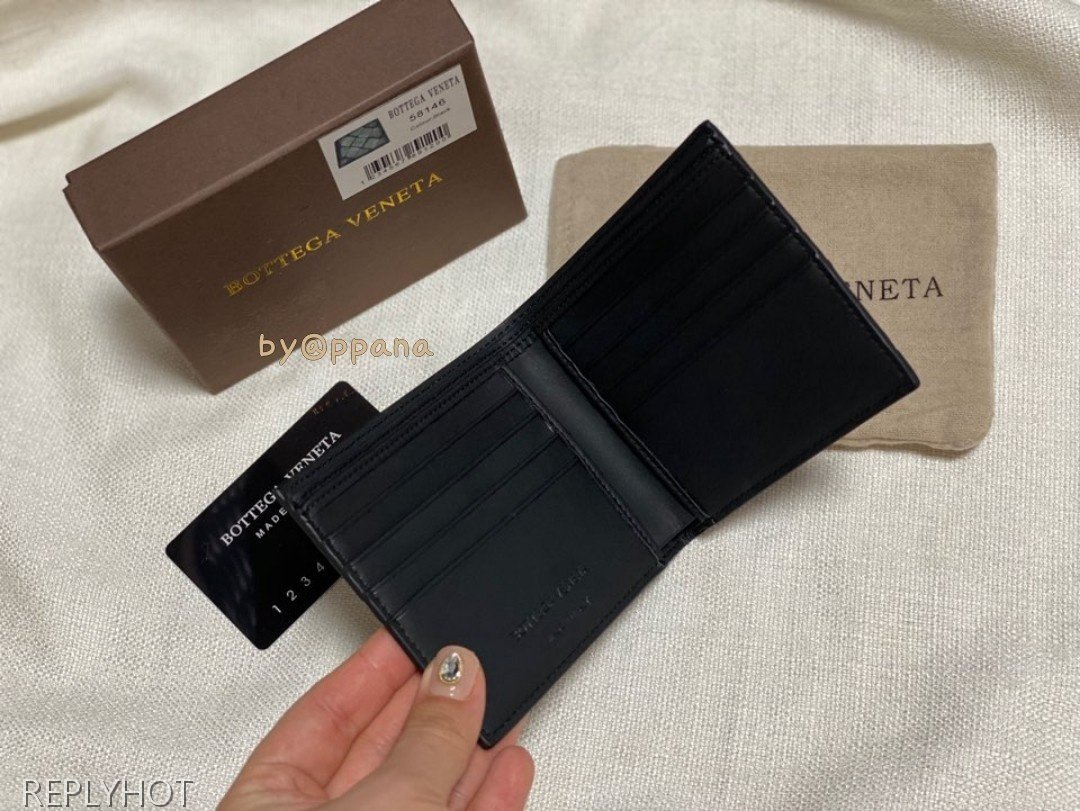 보테가베네타 나파 폴더형 반지갑