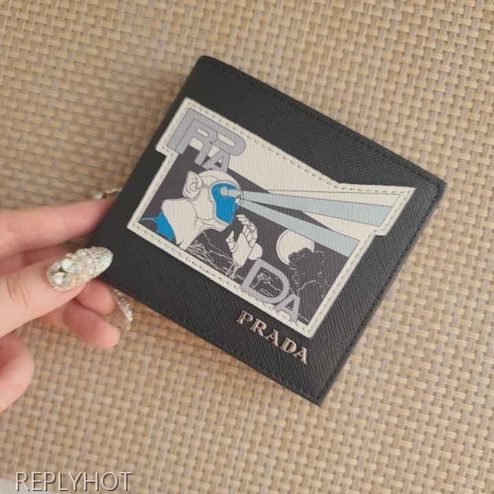 프라다 사피아노 후레쉬맨 2M0513 반지갑