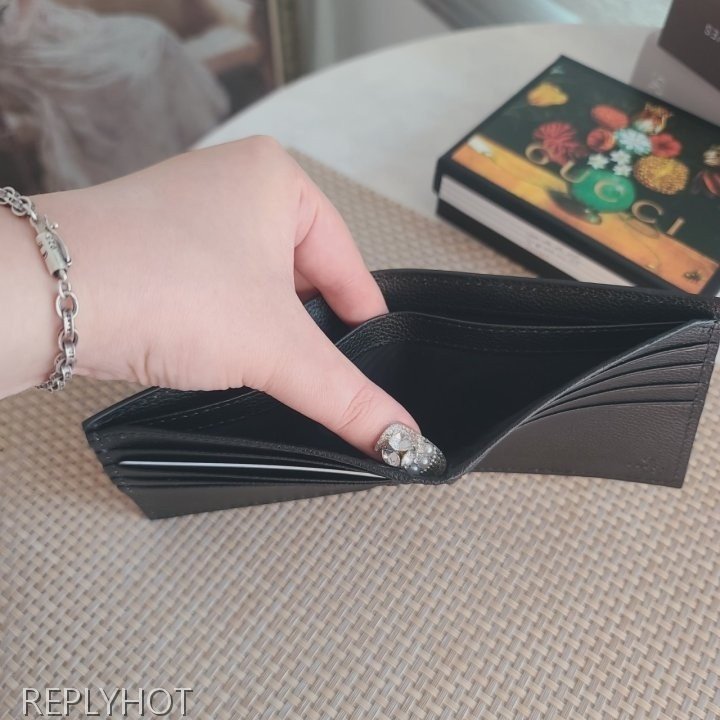 구찌 띠로고 반지갑 496309