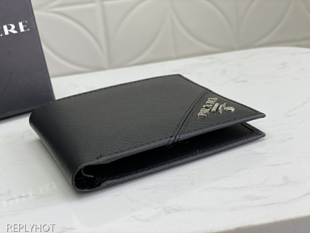 프라다 사피아노 2M0513 반지갑