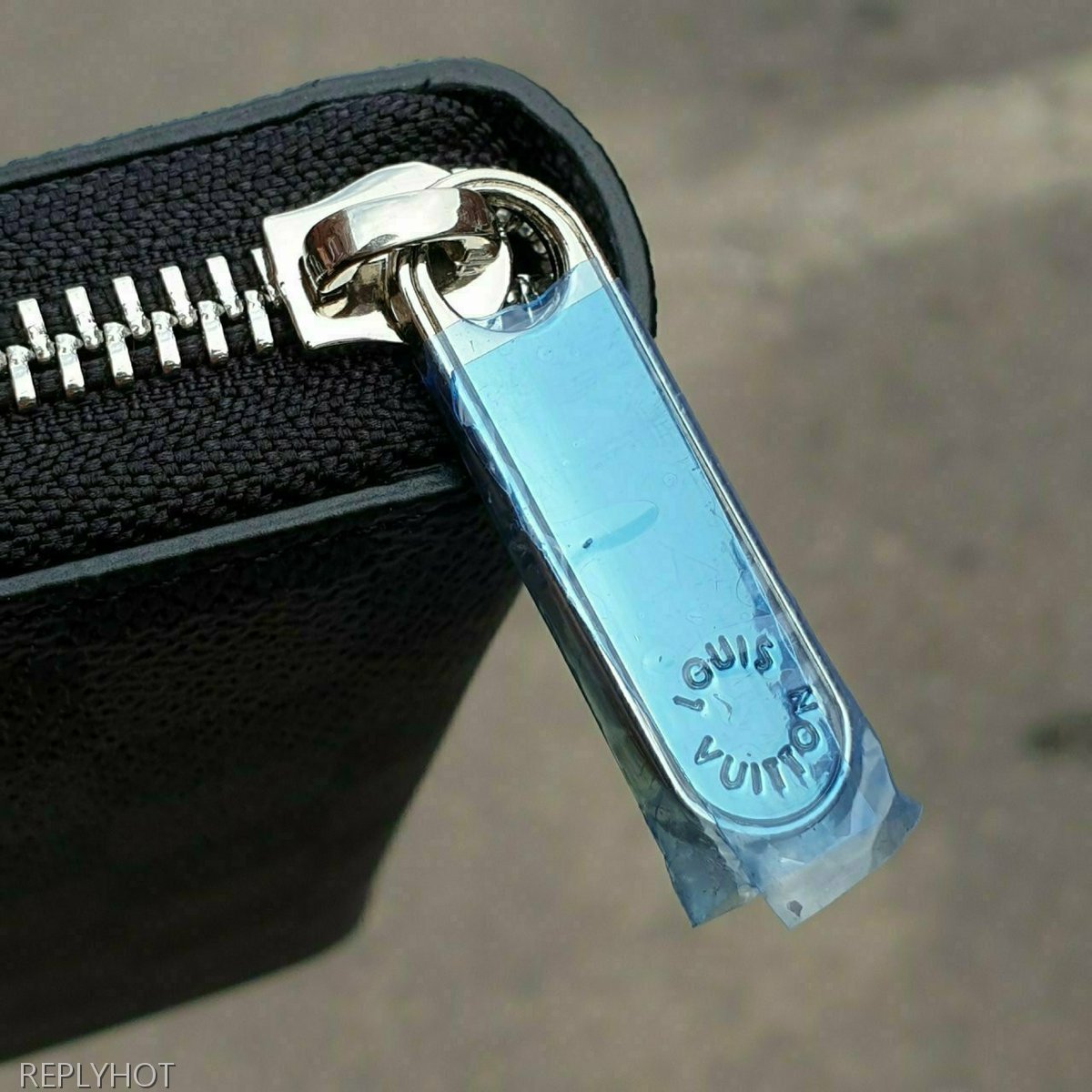 루이비통 다미에 지퍼 장지갑